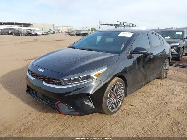 3KPF44AC0PE520229 2023 KIA FORTE - Image 2