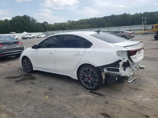 3KPF44AC0PE583914 2023 KIA FORTE - Image 2