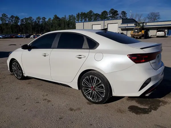 3KPF44AC0PE598042 2023 KIA FORTE - Image 2