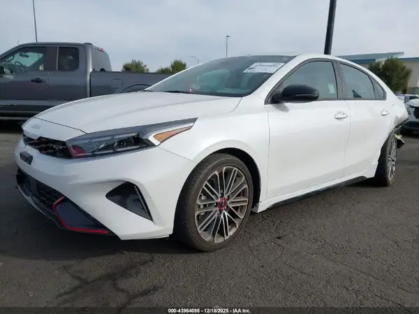 3KPF44AC0PE621416 2023 KIA FORTE - Image 2