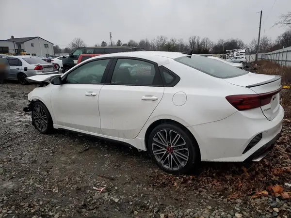 3KPF44AC0PE686069 2023 KIA FORTE - Image 2