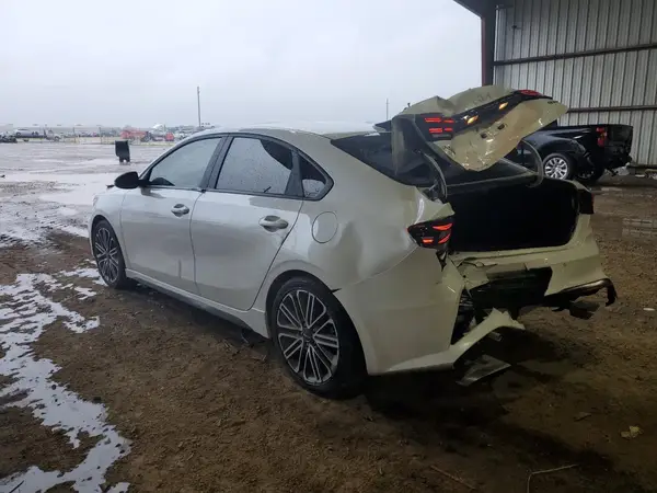 3KPF44AC0RE716612 2024 KIA FORTE - Image 2