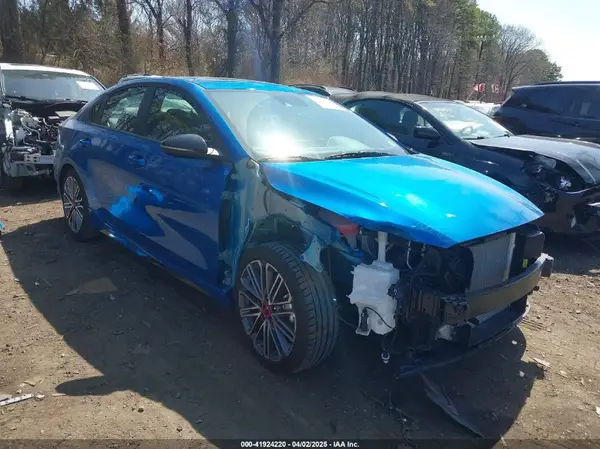 3KPF44AC0RE735841 2024 KIA FORTE - Image 1