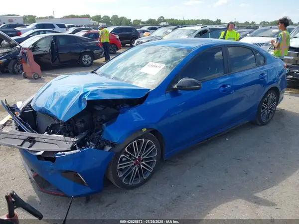 3KPF44AC0RE738951 2024 KIA FORTE - Image 2