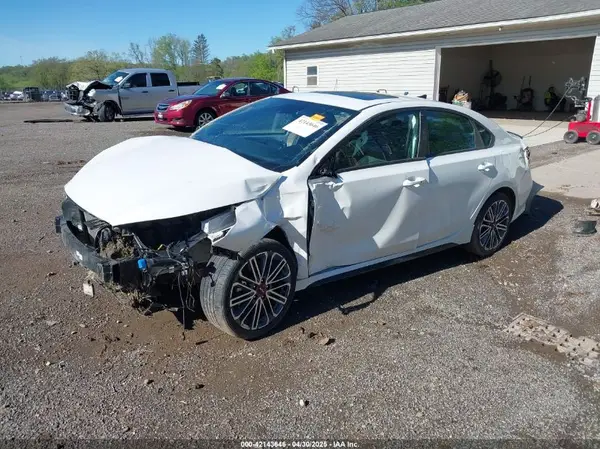 3KPF44AC0RE786868 2024 KIA FORTE - Image 2