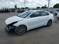 3KPF44AC1LE256559 2020 KIA FORTE