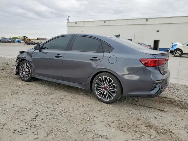 3KPF44AC1ME294732 2021 KIA FORTE - Image 2