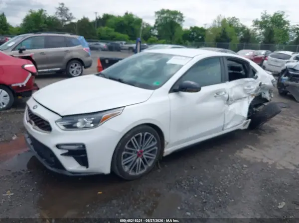 3KPF44AC1ME318656 2021 KIA FORTE - Image 2