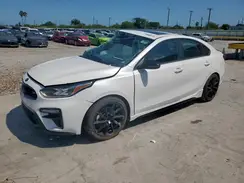 3KPF44AC1ME358395 2021 KIA FORTE