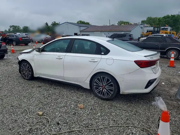 3KPF44AC1ME358557 2021 KIA FORTE - Image 2