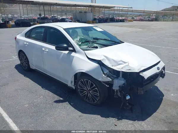 3KPF44AC1ME396449 2021 KIA FORTE - Image 1
