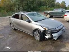 3KPF44AC1NE464055 2022 KIA FORTE