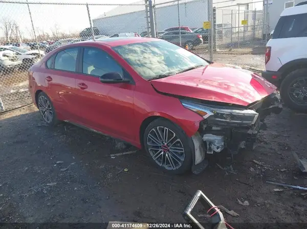 3KPF44AC1NE485326 2022 KIA FORTE - Image 1
