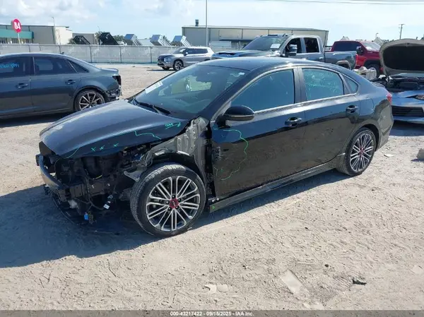 3KPF44AC1NE488291 2022 KIA FORTE - Image 2