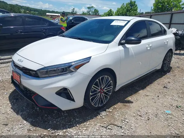3KPF44AC1PE514892 2023 KIA FORTE - Image 2
