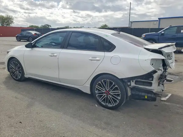 3KPF44AC1PE564983 2023 KIA FORTE - Image 2