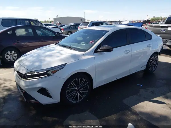 3KPF44AC1PE592296 2023 KIA FORTE - Image 2