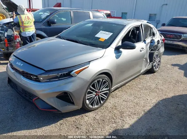 3KPF44AC1PE617391 2023 KIA FORTE - Image 2