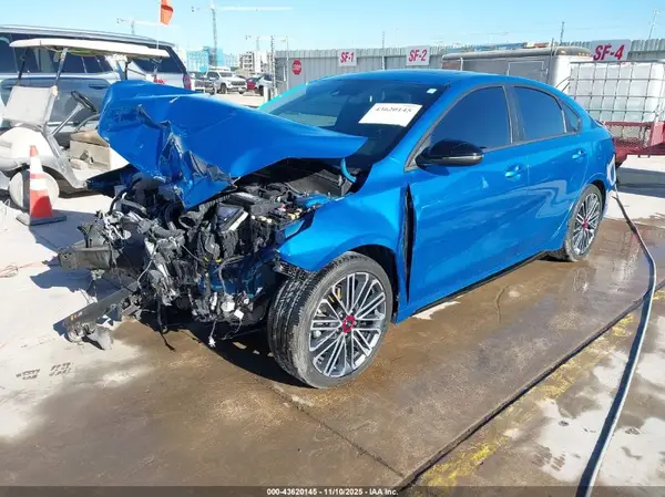 3KPF44AC1PE618461 2023 KIA FORTE - Image 2