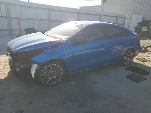 3KPF44AC1PE637916 2023 KIA FORTE - Image 1