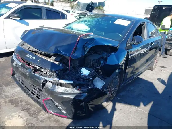 3KPF44AC1PE638595 2023 KIA FORTE - Image 2