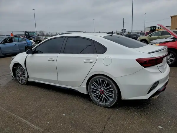 3KPF44AC1PE655574 2023 KIA FORTE - Image 2