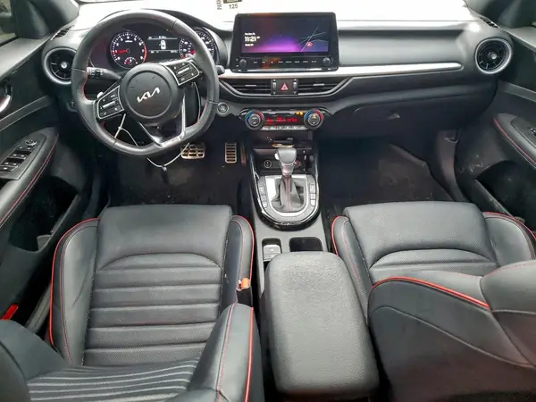 3KPF44AC1PE655574 2023 KIA FORTE - Image 8