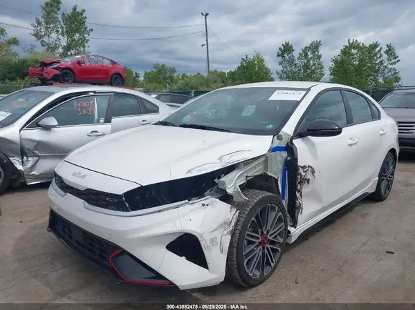 3KPF44AC1PE683388 2023 KIA FORTE - Image 2
