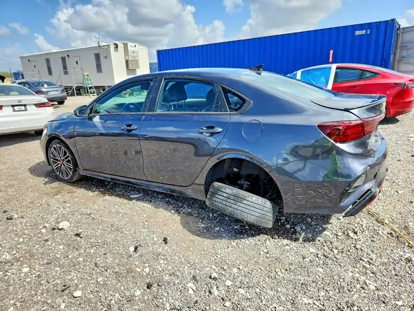 3KPF44AC1RE697259 2024 KIA FORTE - Image 2