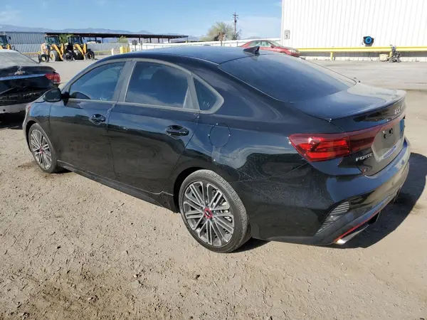 3KPF44AC1RE715727 2024 KIA FORTE - Image 2