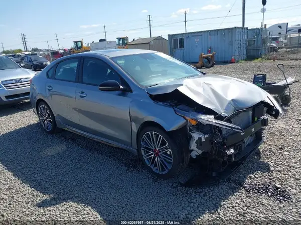 3KPF44AC1RE716425 2024 KIA FORTE - Image 1