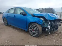 3KPF44AC1RE738327 2024 KIA FORTE