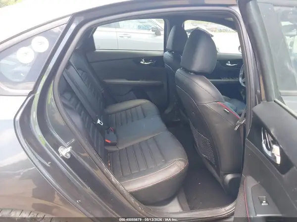 3KPF44AC1RE741616 2024 KIA FORTE - Image 8