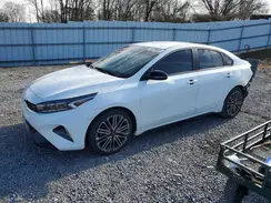 3KPF44AC1RE782585 2024 KIA FORTE