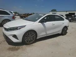 3KPF44AC1RE805962 2024 KIA FORTE