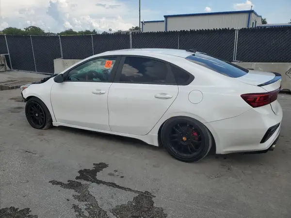 3KPF44AC2ME301638 2021 KIA FORTE - Image 2