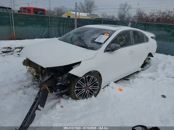 3KPF44AC2ME301641 2021 KIA FORTE - Image 2