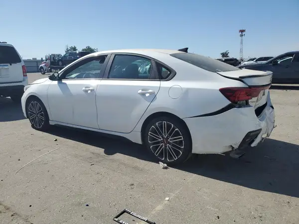 3KPF44AC2ME368529 2021 KIA FORTE - Image 2