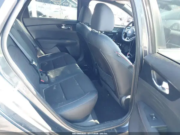 3KPF44AC2ME389929 2021 KIA FORTE - Image 8