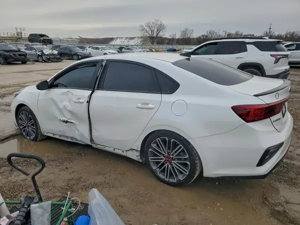 3KPF44AC2ME413727 2021 KIA FORTE - Image 2