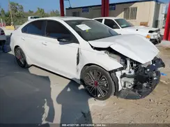 3KPF44AC2NE442078 2022 KIA FORTE