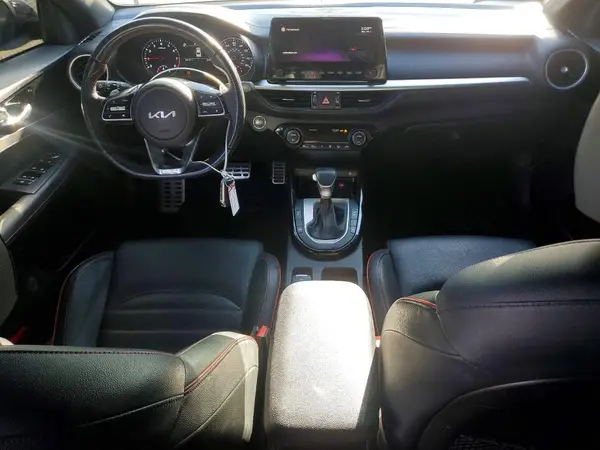 3KPF44AC2NE467868 2022 KIA FORTE - Image 8
