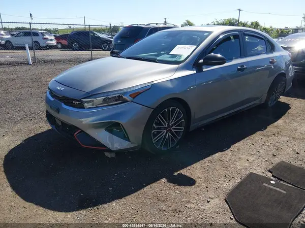 3KPF44AC2NE473217 2022 KIA FORTE - Image 2