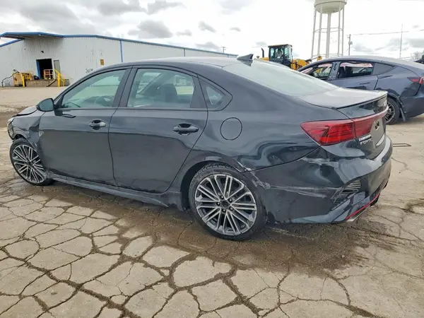 3KPF44AC2PE583378 2023 KIA FORTE - Image 2