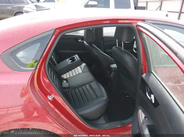 3KPF44AC2PE592890 2023 KIA FORTE - Image 8