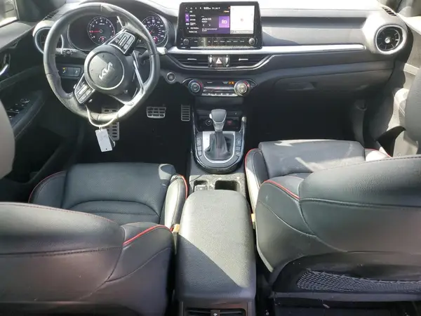 3KPF44AC2PE598236 2023 KIA FORTE - Image 8