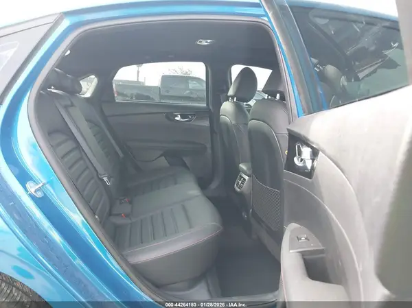 3KPF44AC2RE693561 2024 KIA FORTE - Image 8