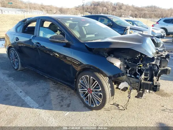 3KPF44AC2RE717227 2024 KIA FORTE - Image 1