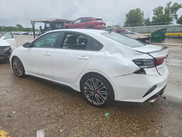 3KPF44AC2RE717924 2024 KIA FORTE - Image 2