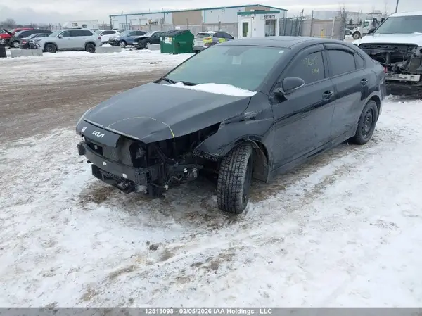 3KPF44AC2RE744413 2024 KIA FORTE - Image 2